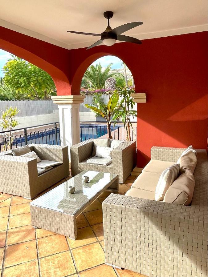Chalet Exclusivo Bonalba อาลิกันเต ภายนอก รูปภาพ