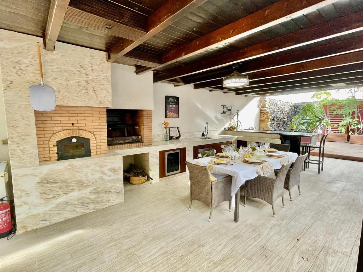 Chalet Exclusivo Bonalba อาลิกันเต ภายนอก รูปภาพ